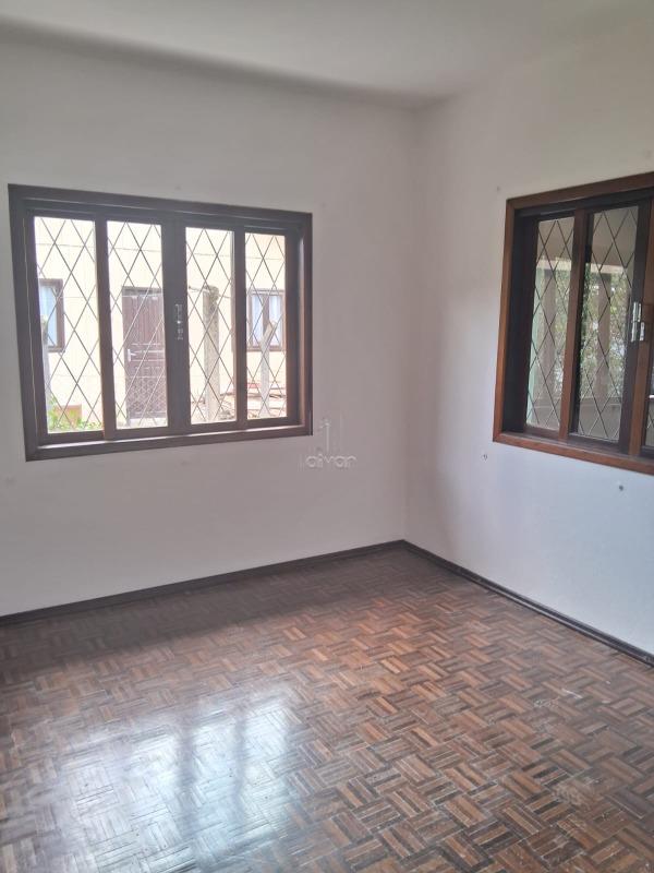 Casa para aluguel no Tifa Martins: 