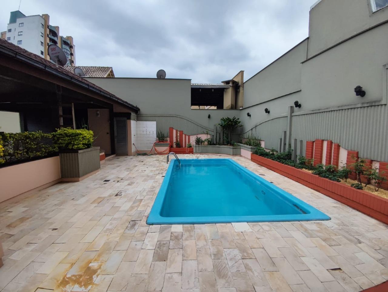 Casa à venda no Centro: 