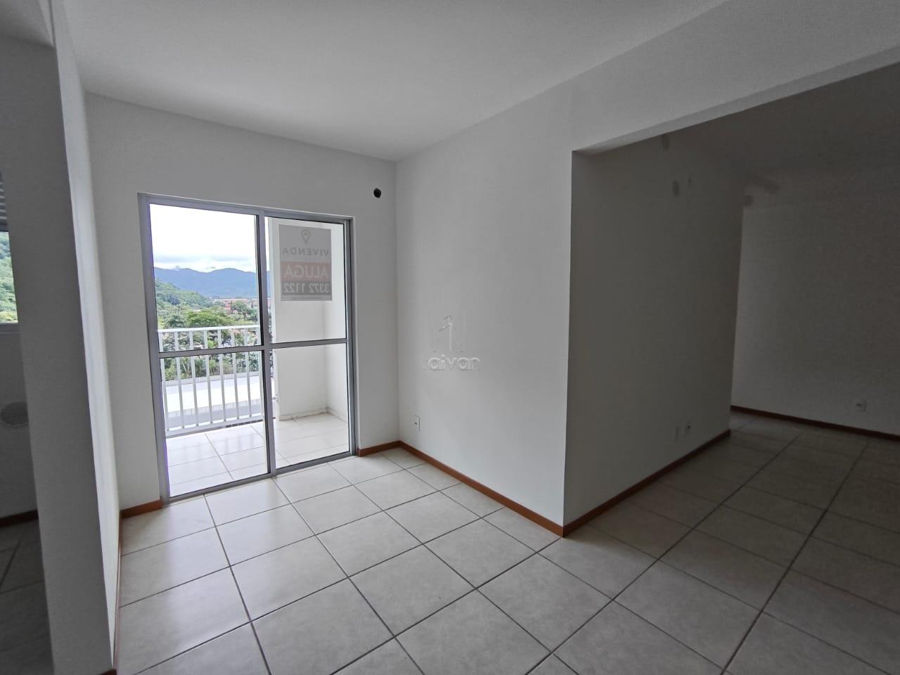 Apartamento para aluguel no Vieira: 