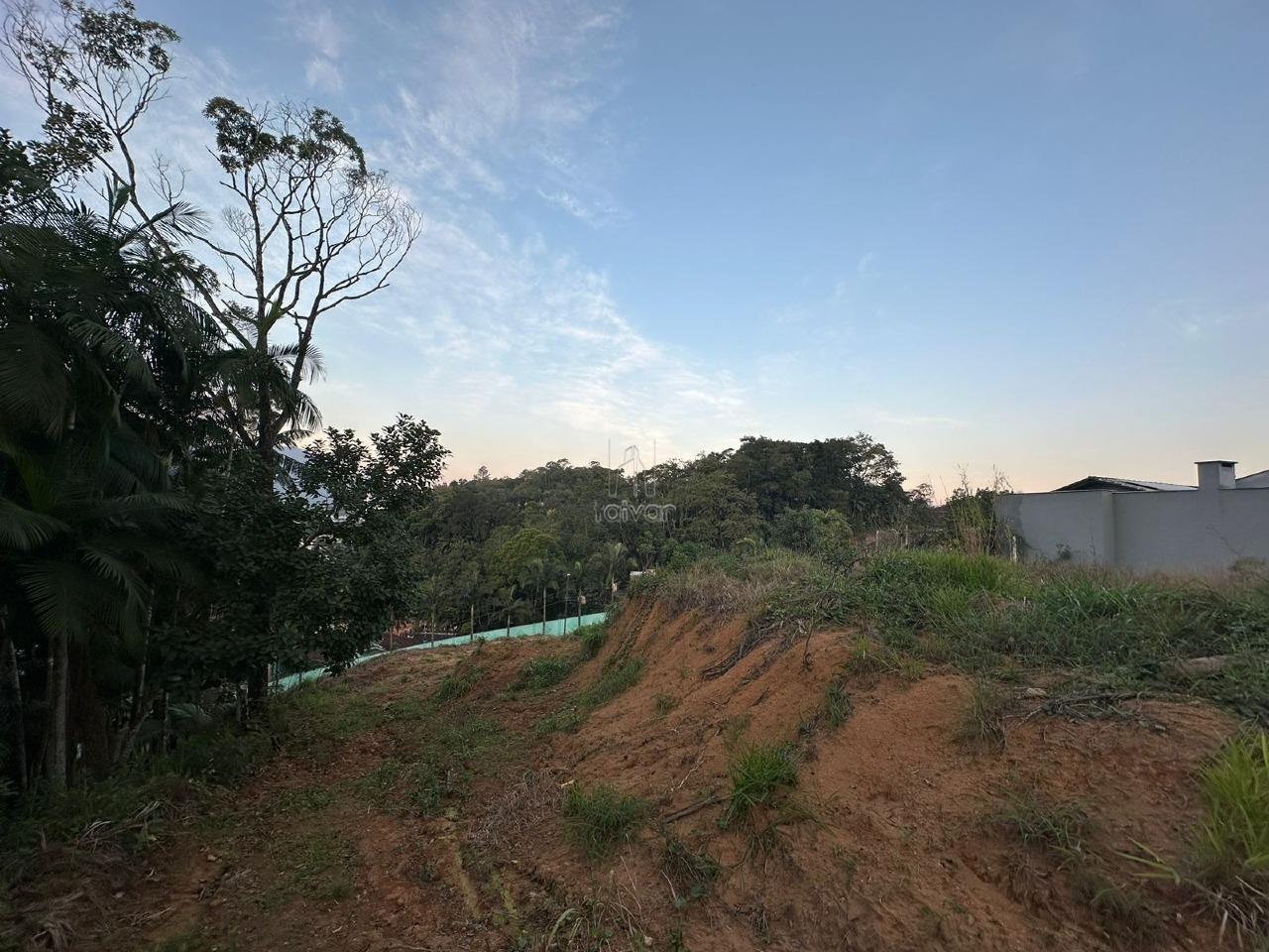 Terreno à venda no Chico de Paulo: 