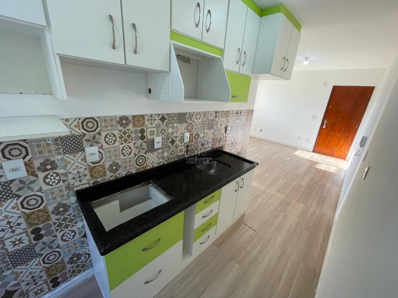 Apartamento à venda no Jaraguá Esquerdo: 