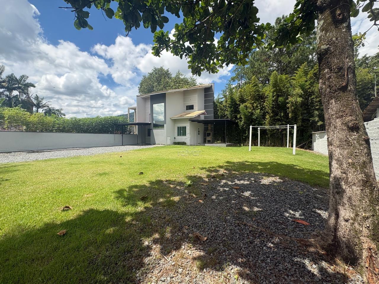 Casa à venda no Água Verde: 