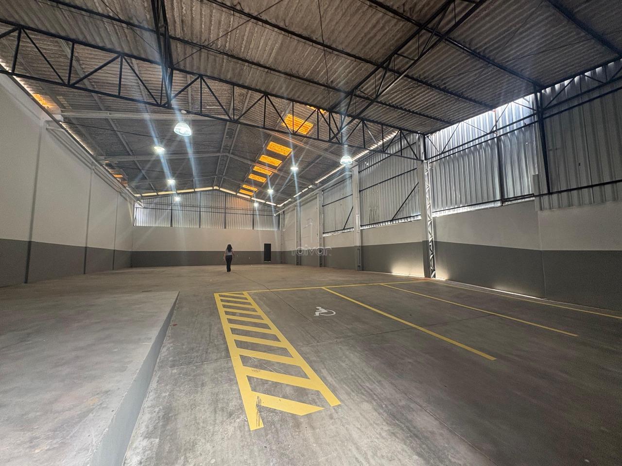 Galpão para aluguel no Água Verde: 