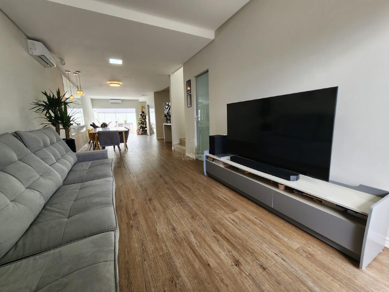 Geminado à venda no Três Rios do Norte: 