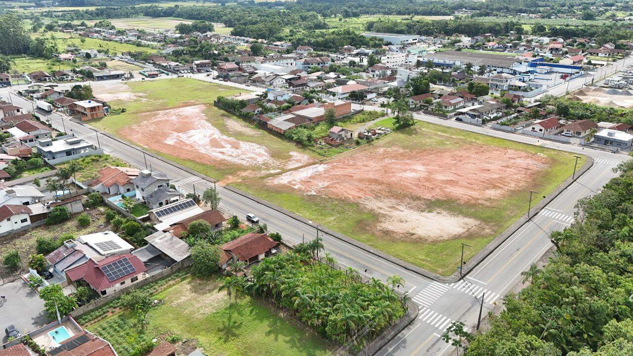 Terreno à venda no Centro Norte: 