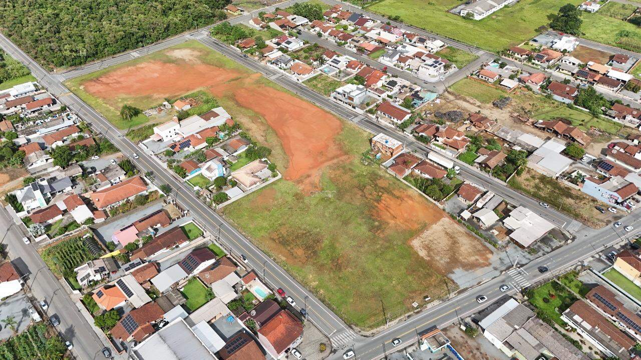Terreno à venda no Centro Norte: 