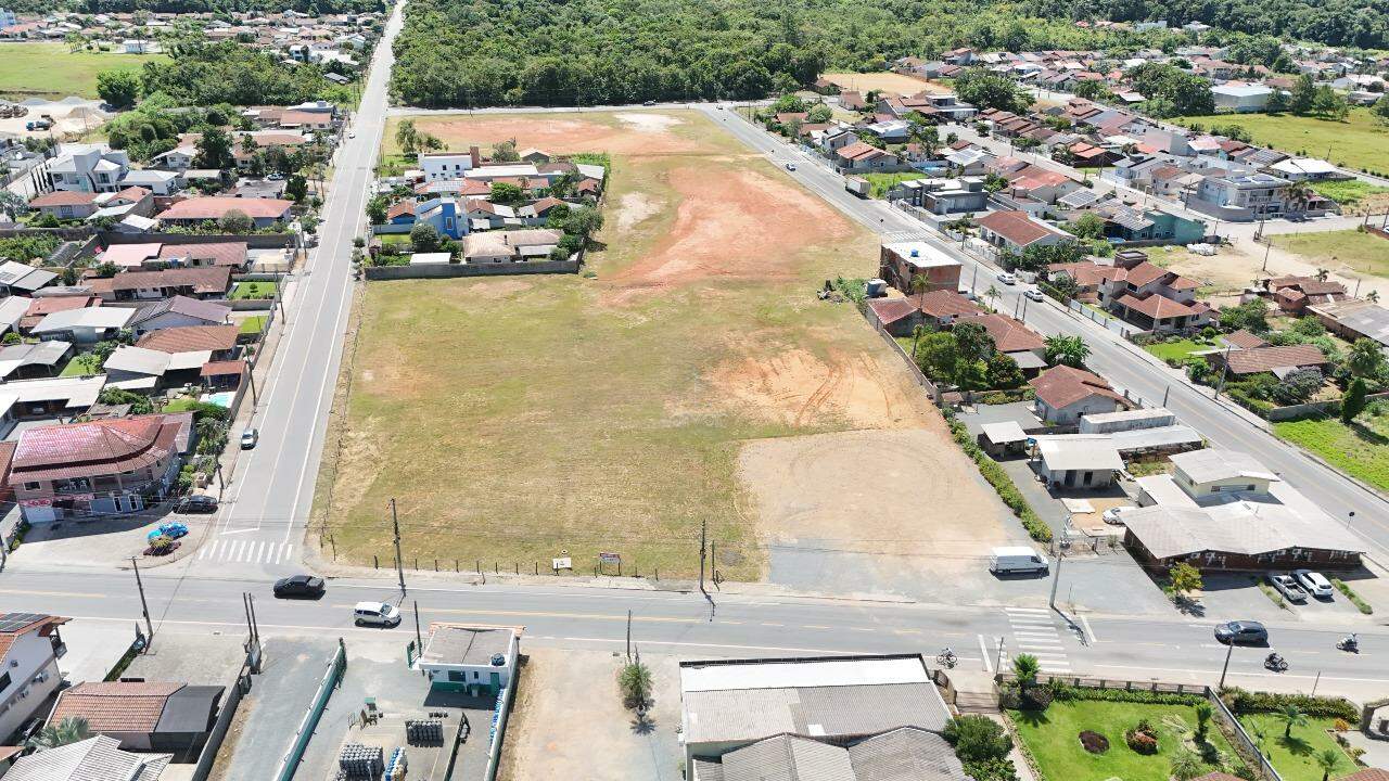 Terreno à venda no Centro Norte: 