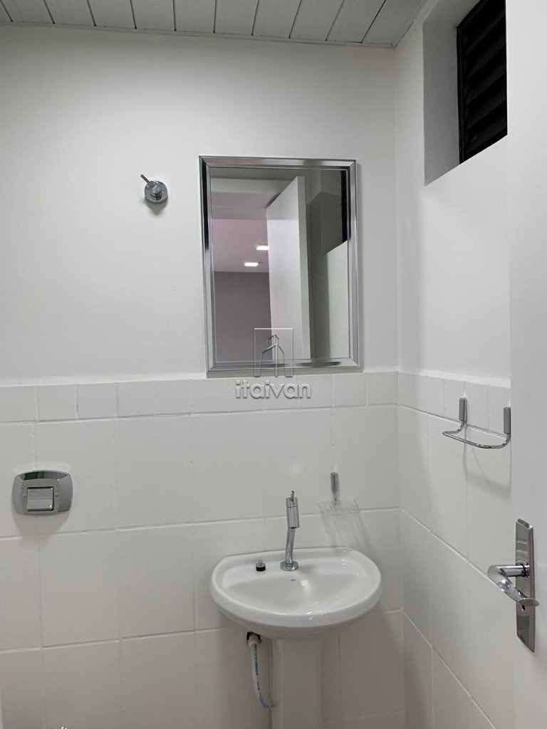 Sala Comercial para aluguel no Centro: 