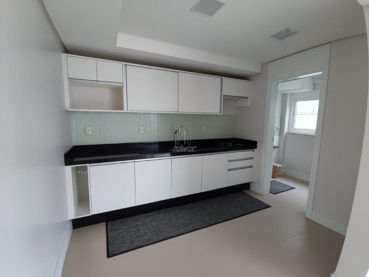 Apartamento para aluguel no Centro: 