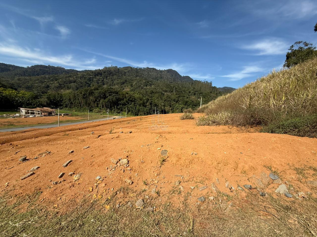 Terreno à venda no Rio Cerro I: 