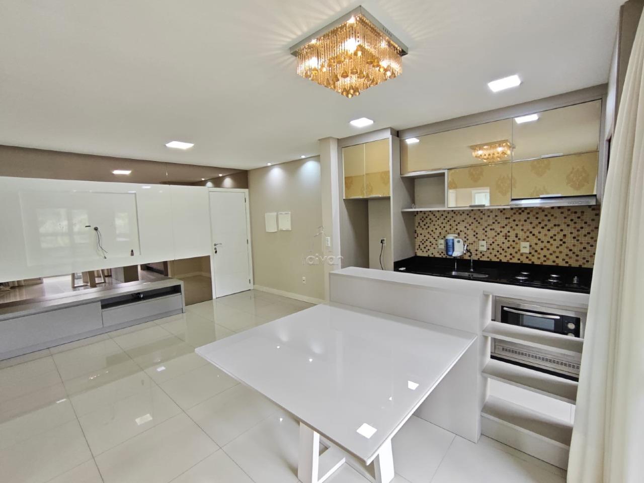 Apartamento para aluguel no Barra do Rio Cerro: 