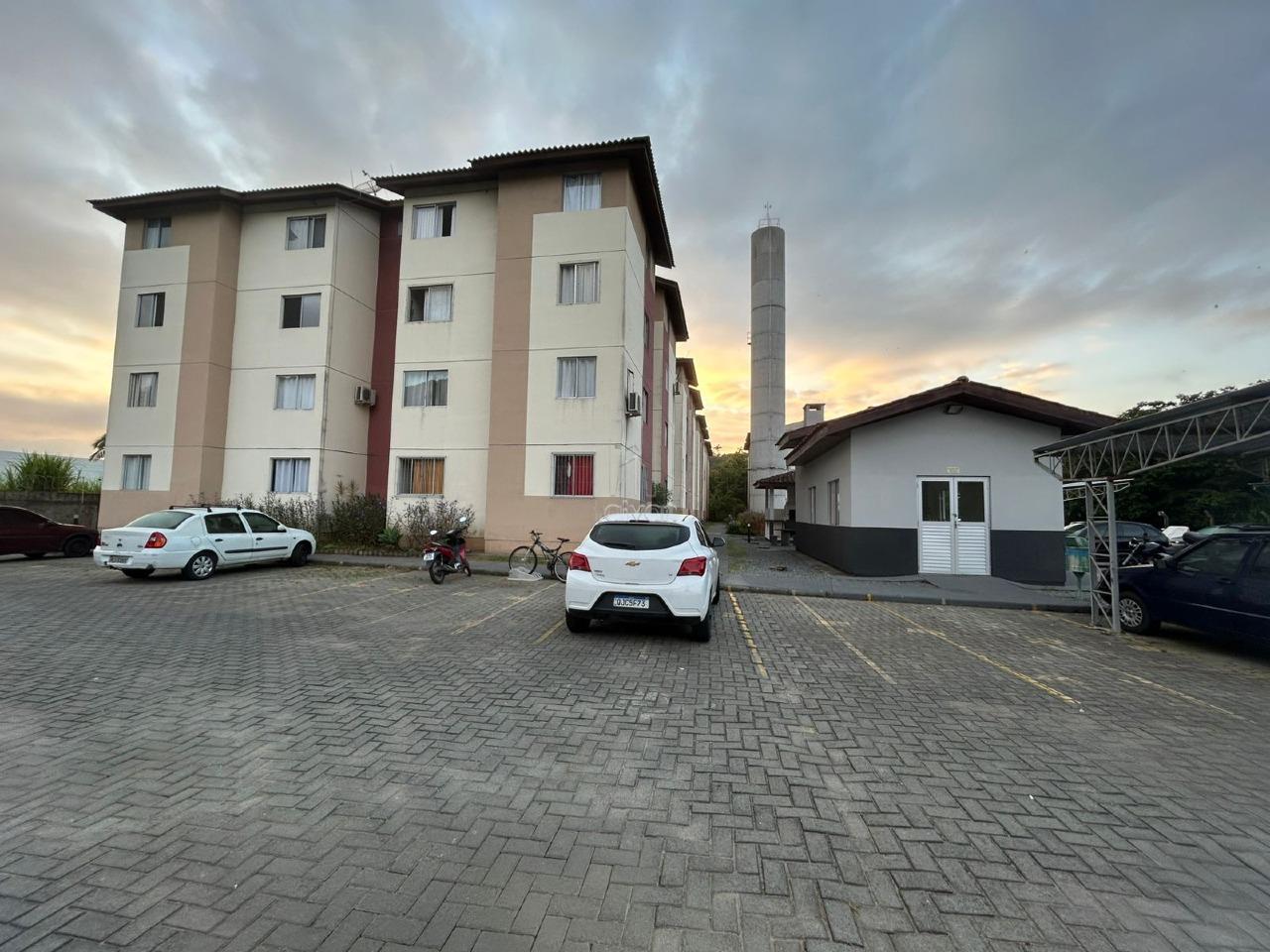 Apartamento à venda no Rio Da Luz: 