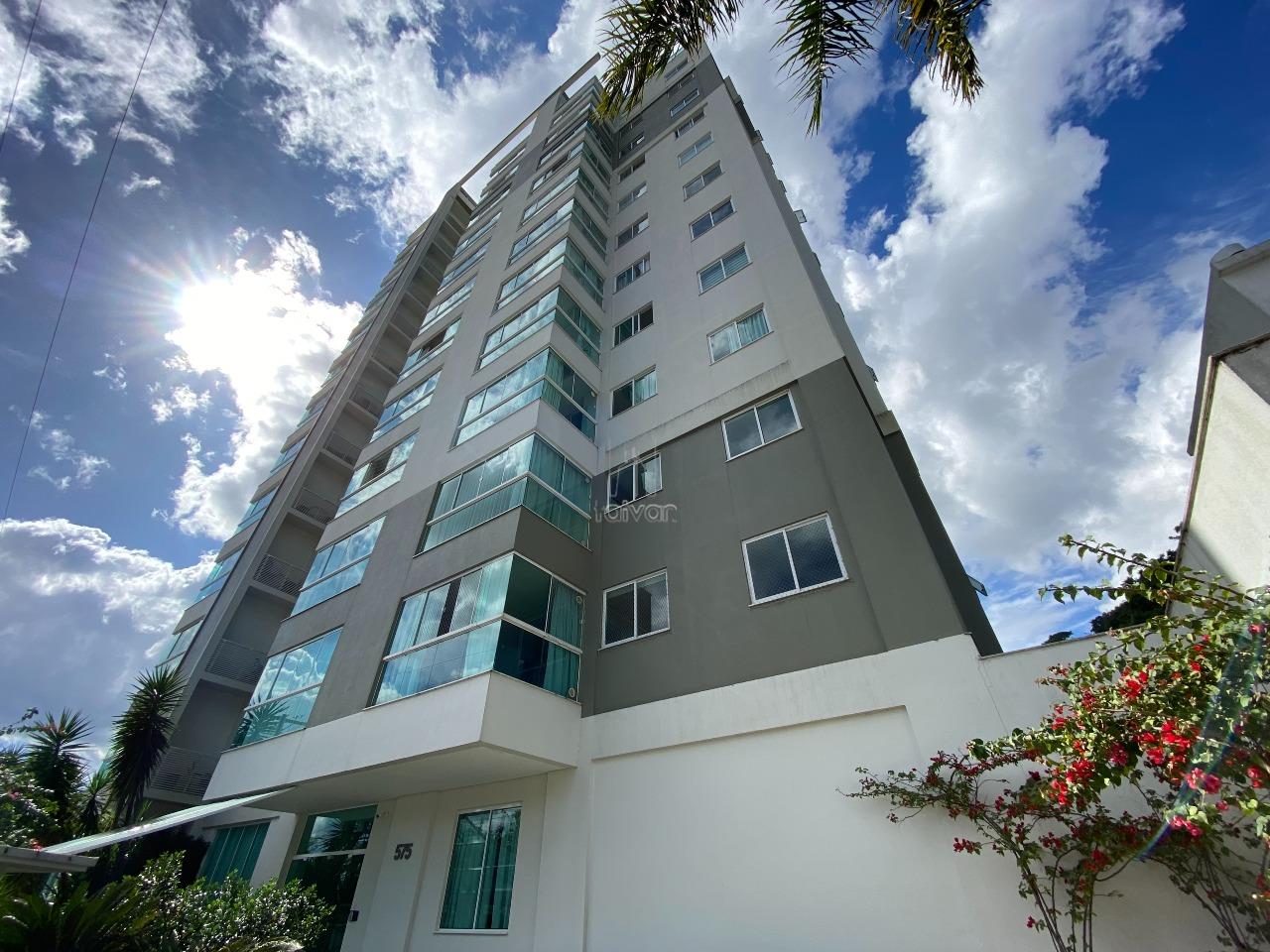 Apartamento à venda no Barra do Rio Molha: 