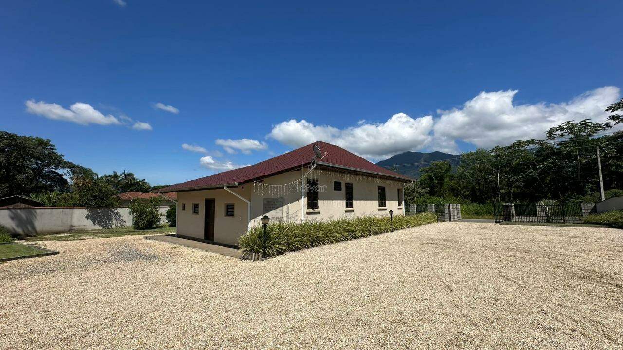 Chácara à venda no Bracinho: 