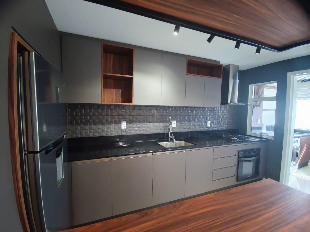 Apartamento à venda no Barra do Rio Molha: 