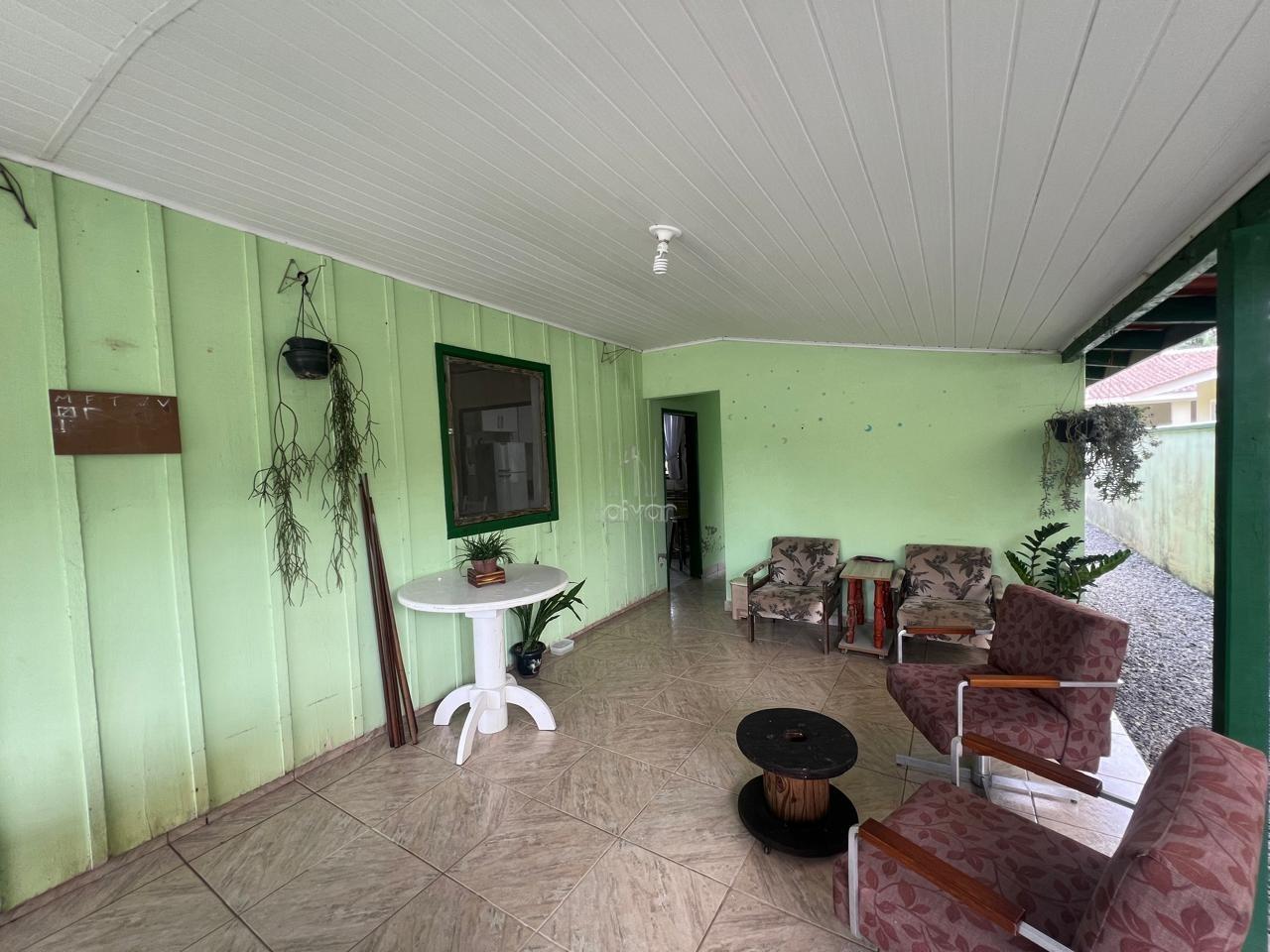 Casa à venda no Jaraguá 99: 
