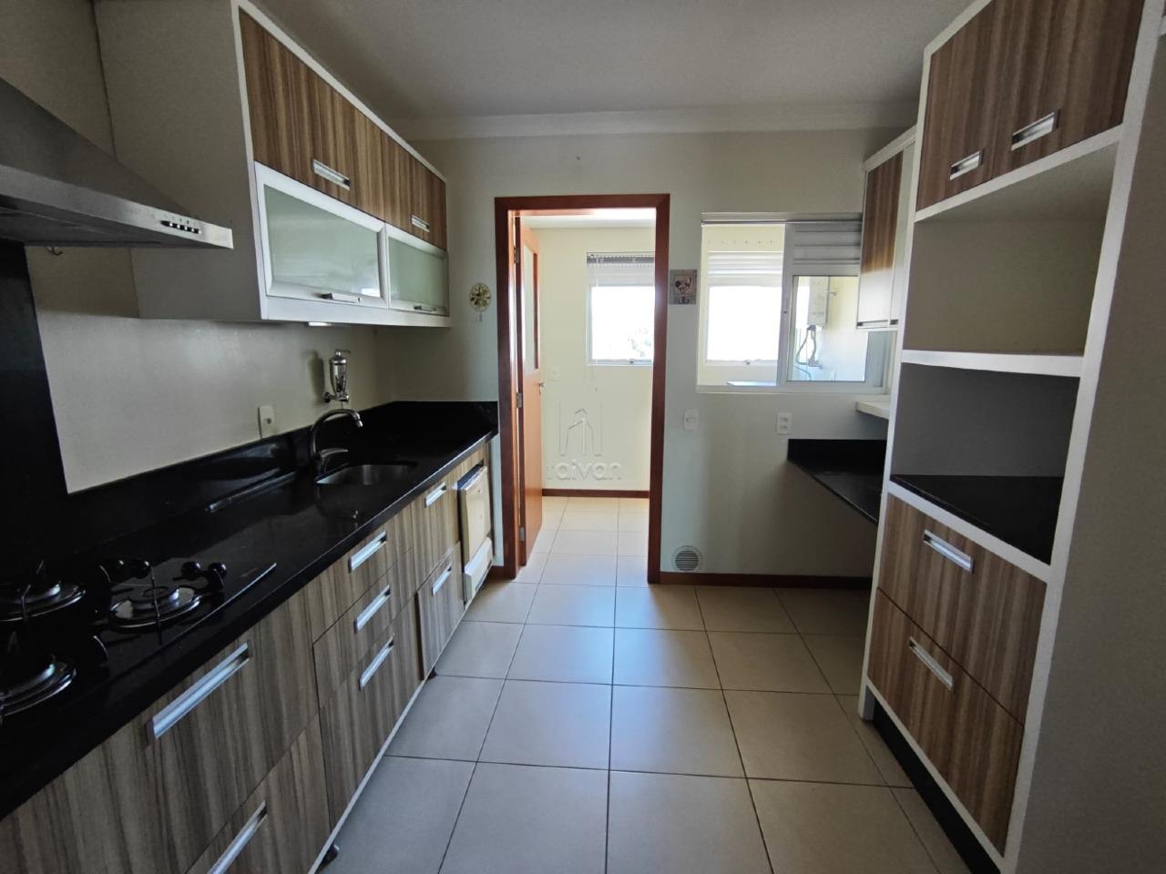 Apartamento para aluguel no Centro: 