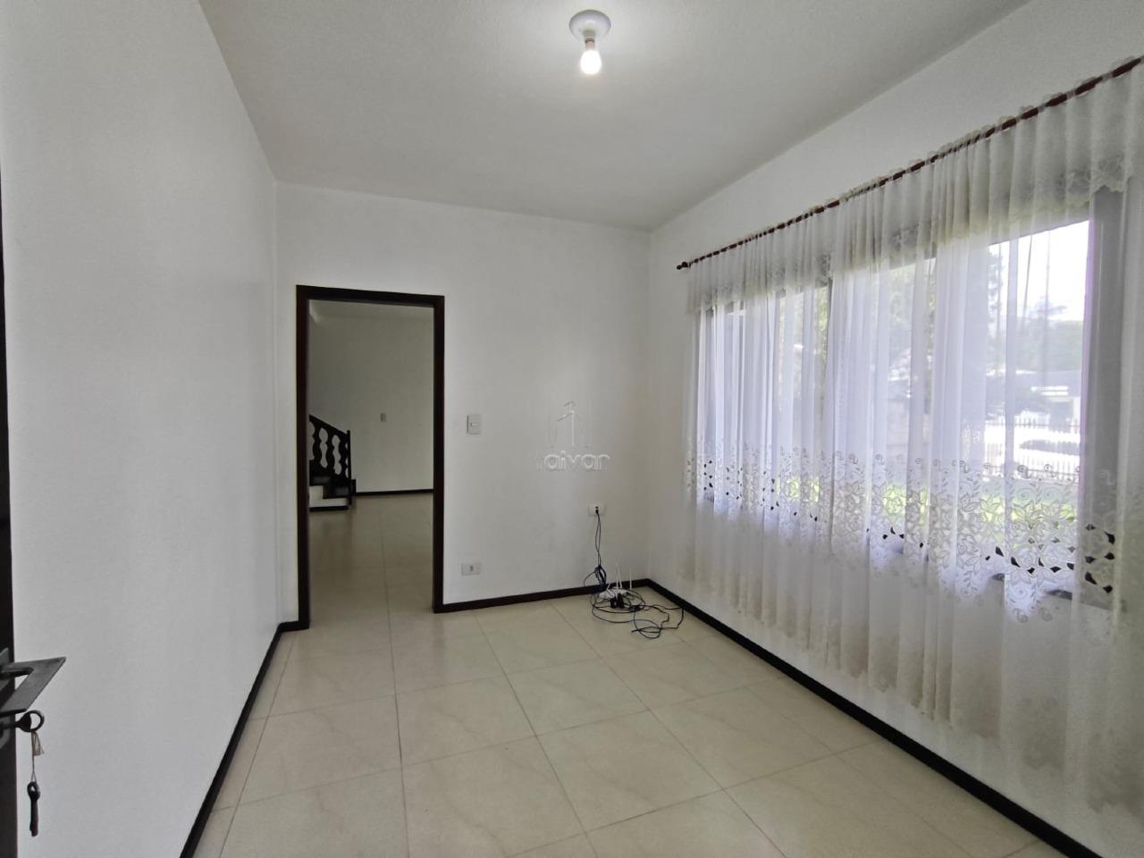 Casa para aluguel no Centro: 