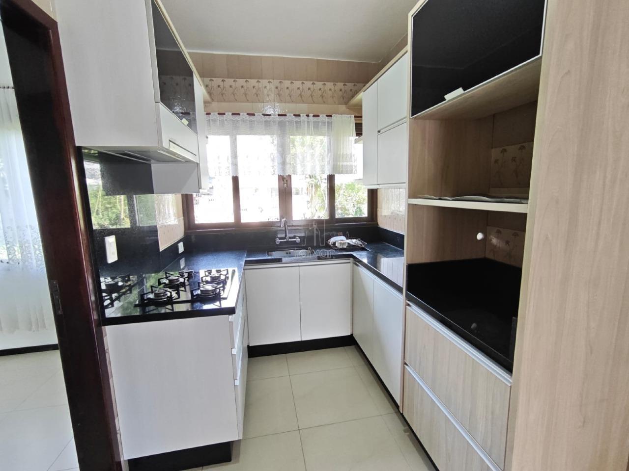 Casa para aluguel no Centro: 