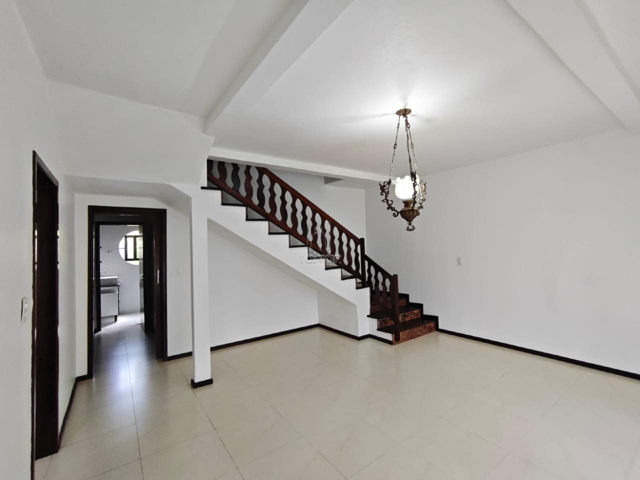 Casa para aluguel no Centro: 