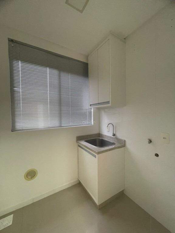 Apartamento à venda no Jaraguá Esquerdo: 