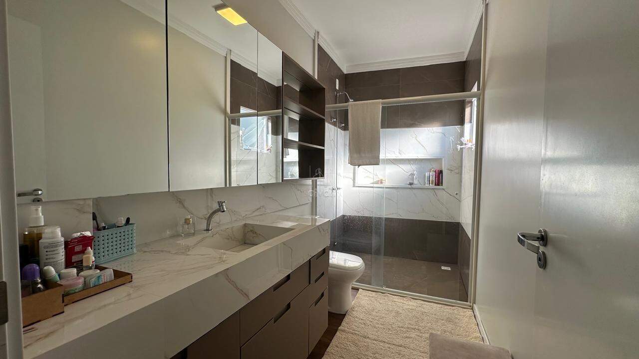 Geminado à venda no São Luis: 