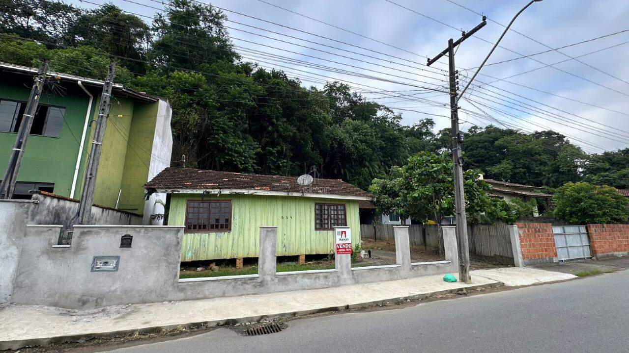 Terreno à venda no Jaraguá 99: 