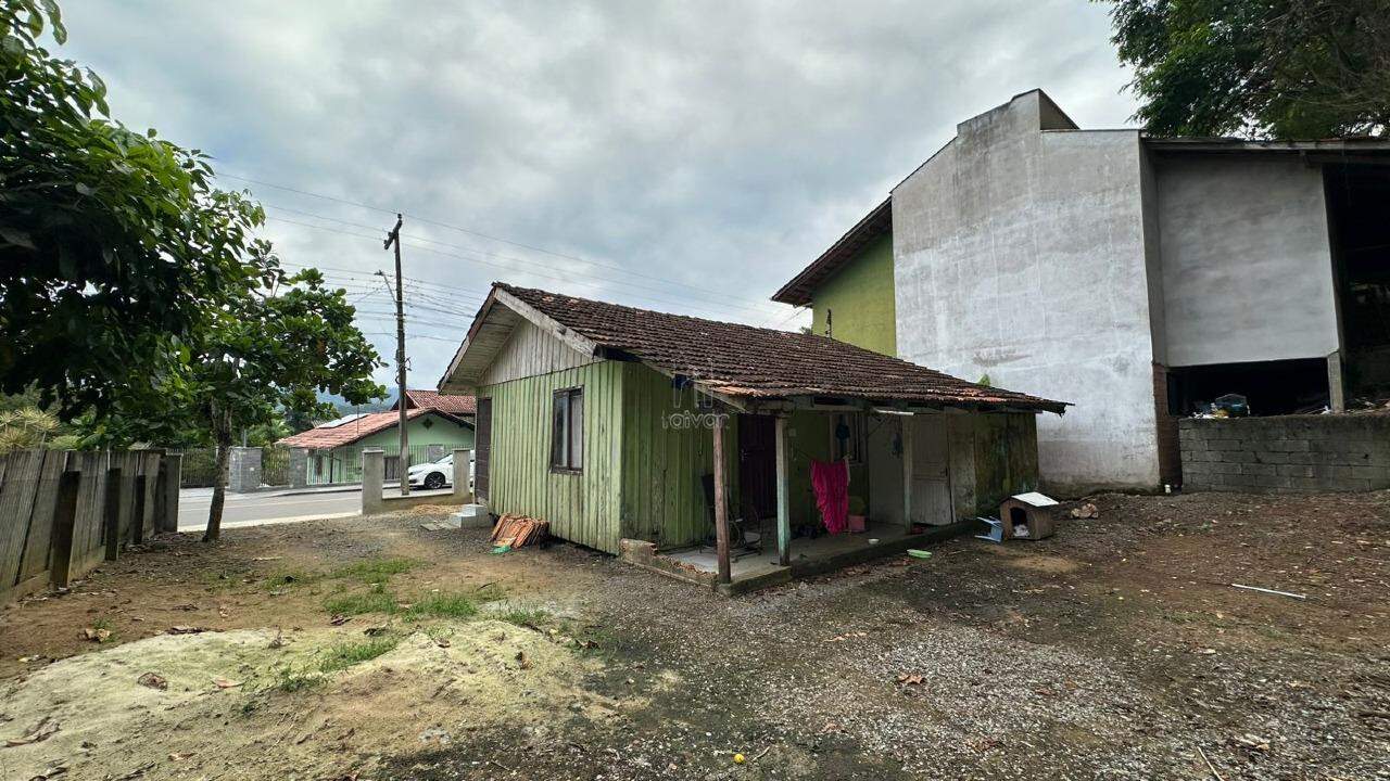 Terreno à venda no Jaraguá 99: 