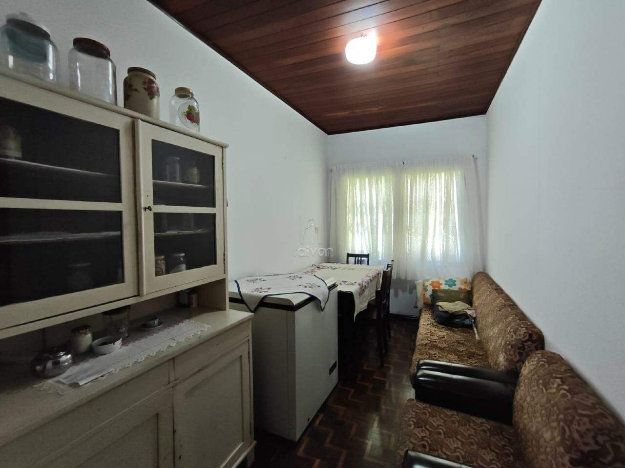 Casa para aluguel no Amizade: 