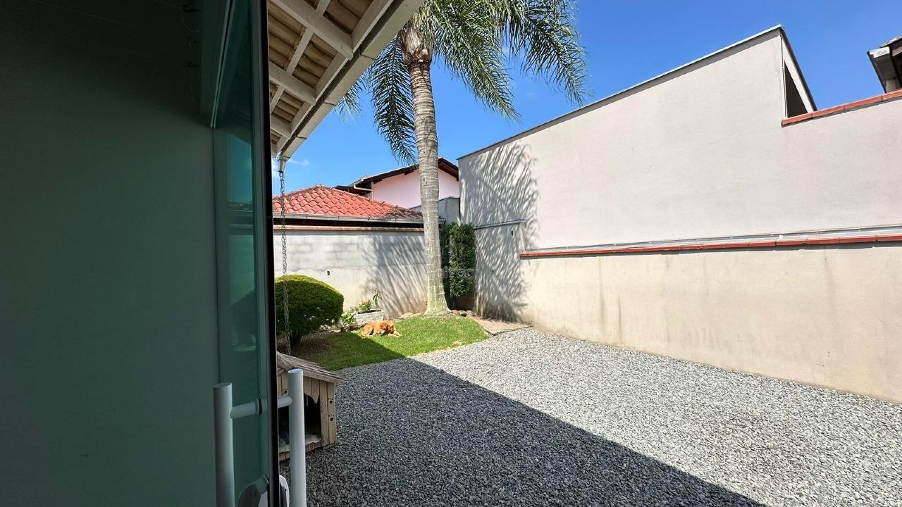 Casa à venda no Três Rios do Sul: 