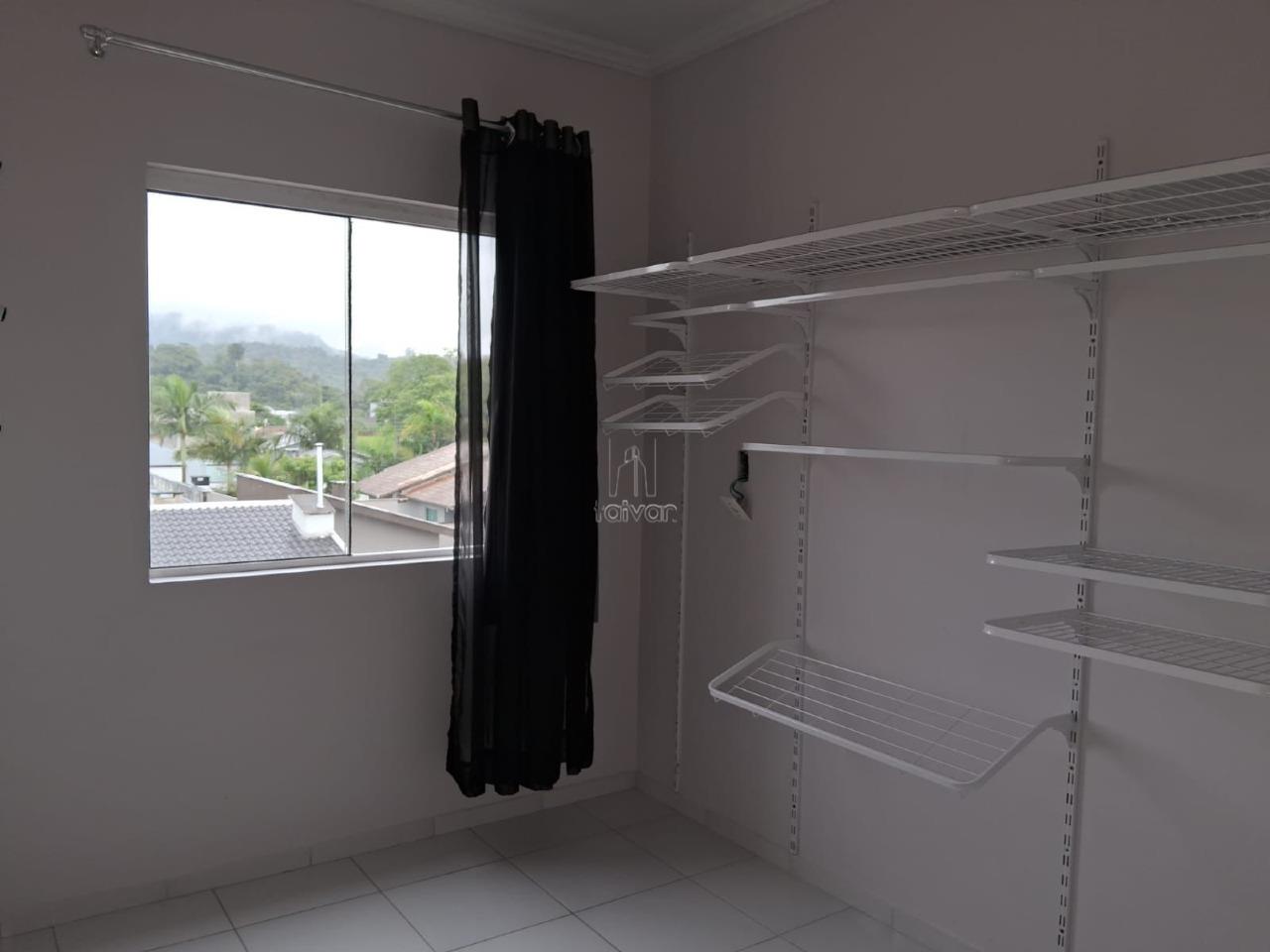 Apartamento à venda no Três Rios do Sul: 