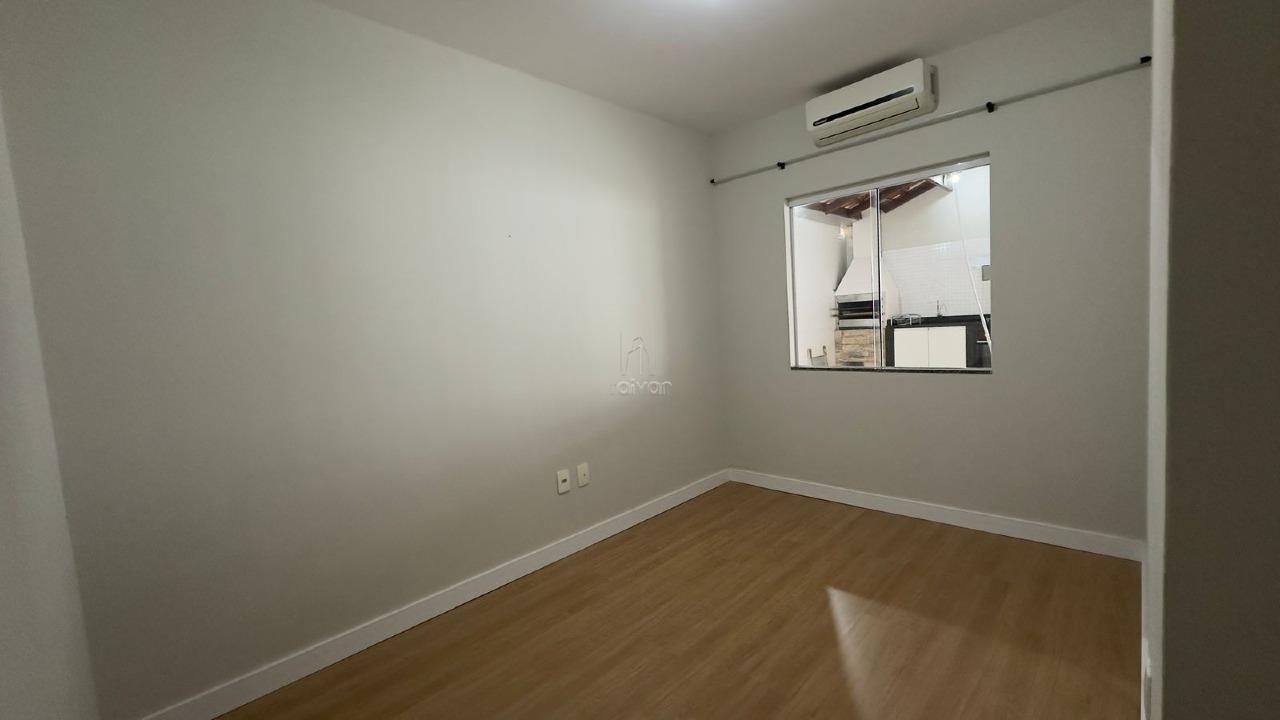 Geminado à venda no Três Rios do Norte: 