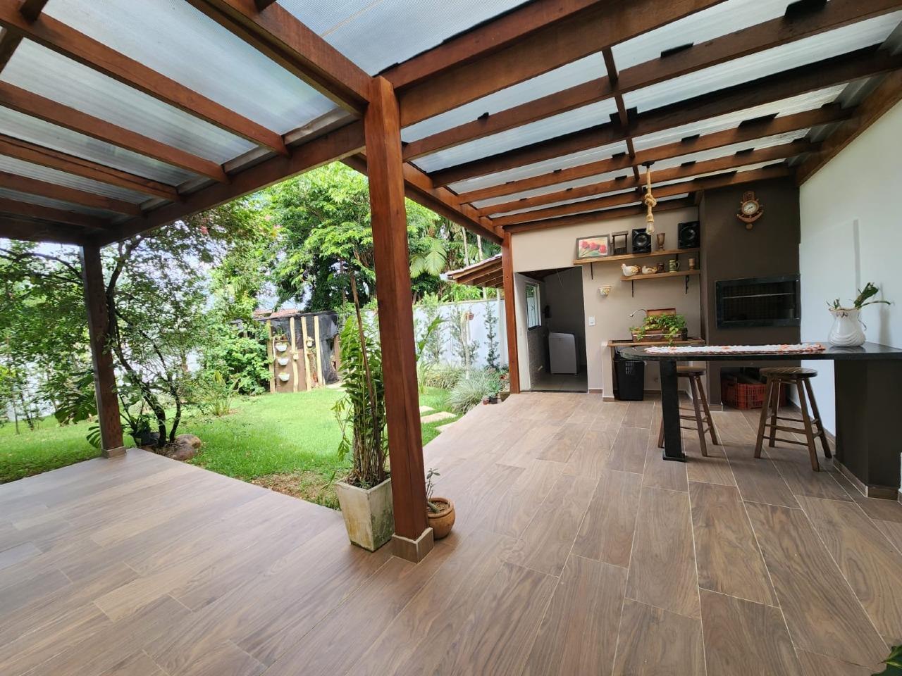 Casa à venda no Amizade: 