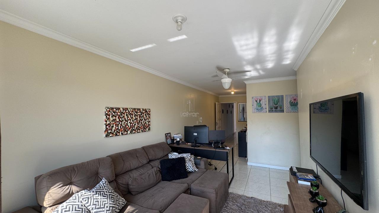 Casa à venda no Estrada Nova: 