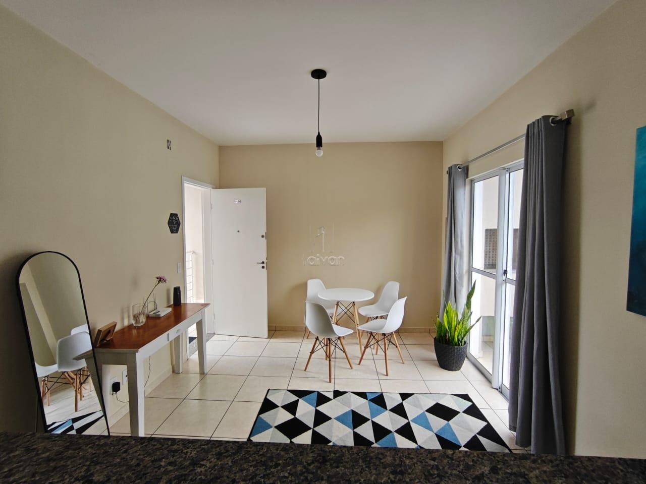 Apartamento para aluguel no Nereu Ramos: 