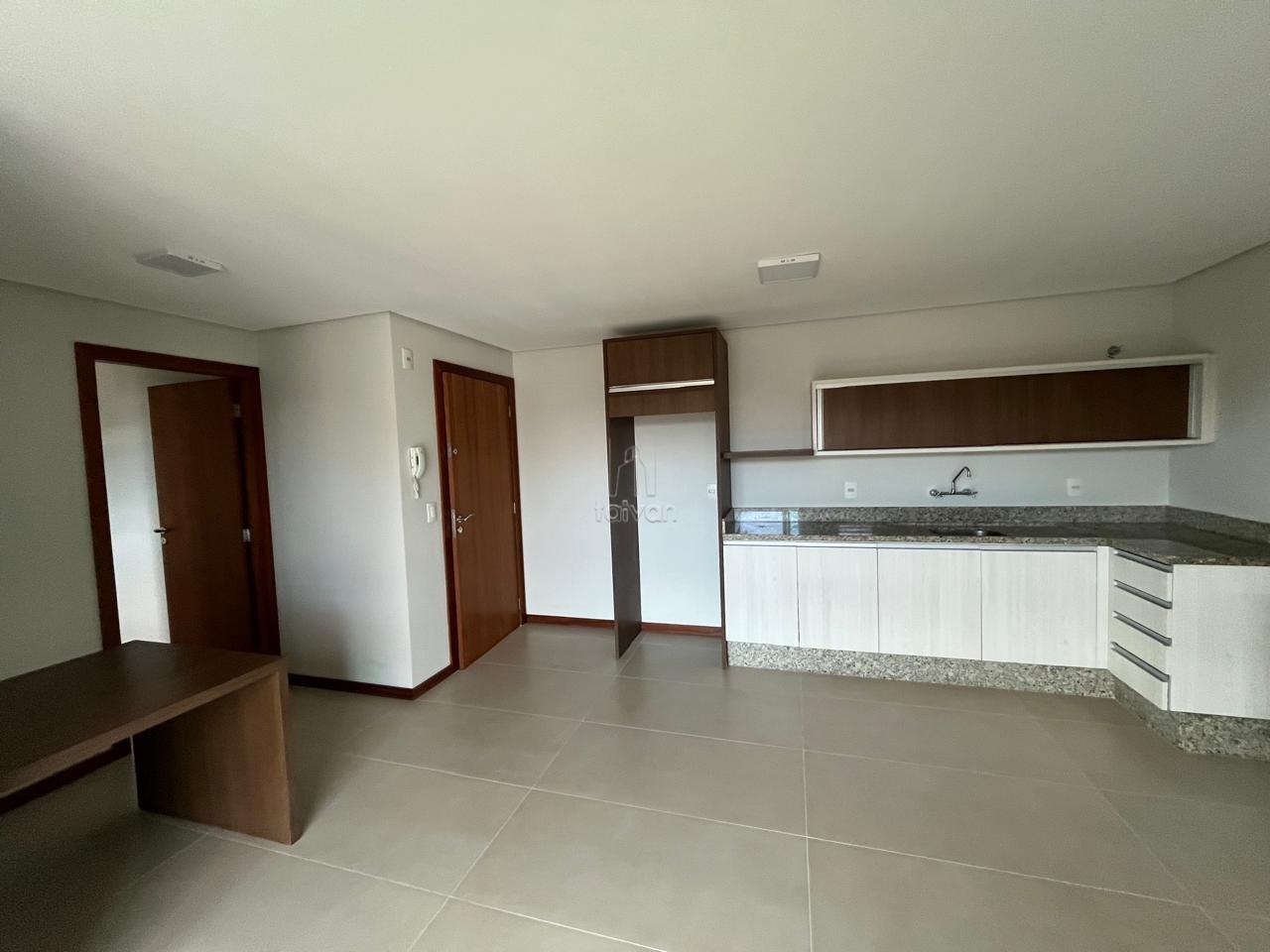 Apartamento para aluguel no Centro: 