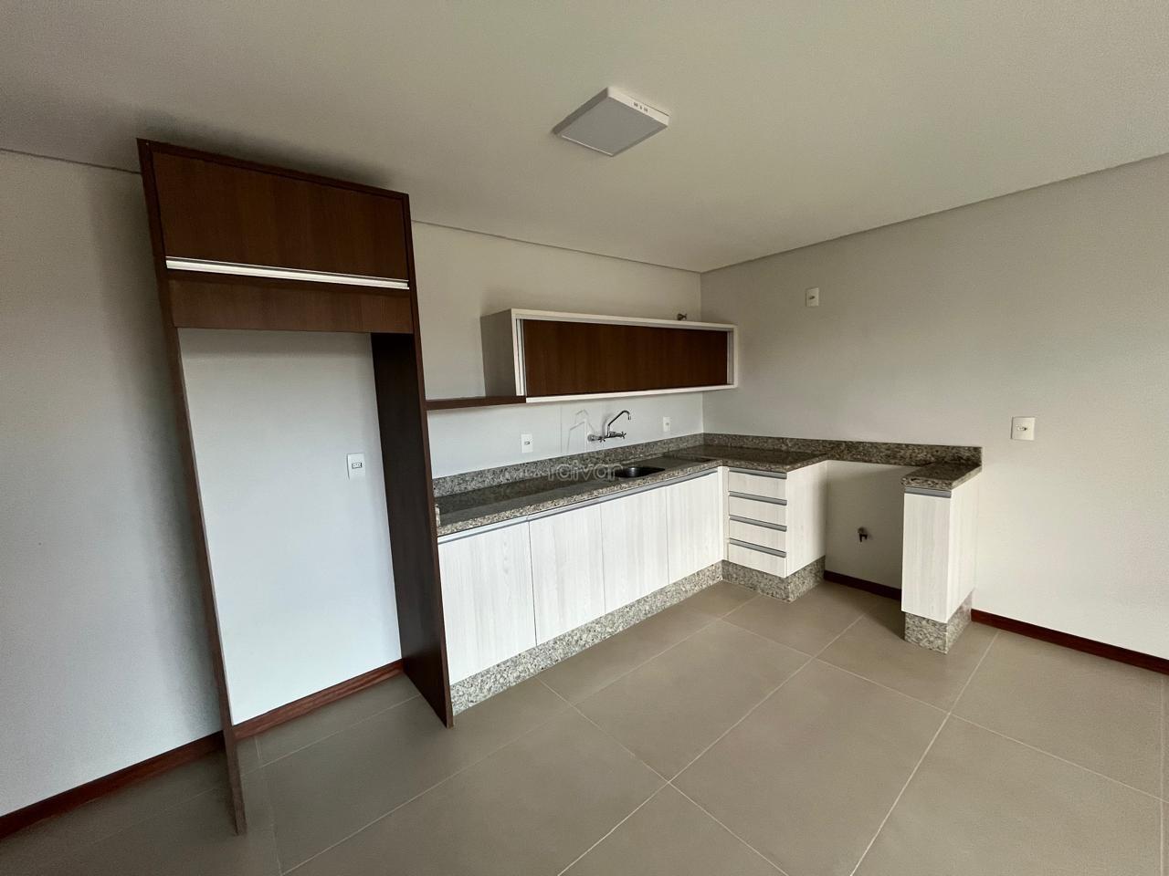 Apartamento para aluguel no Centro: 