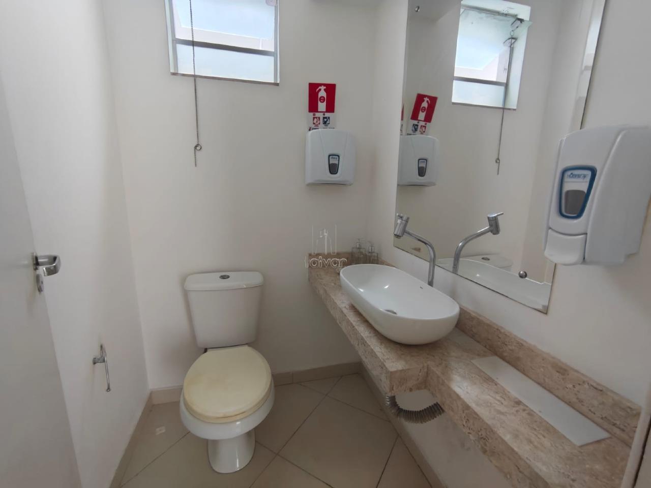 Sala Comercial para aluguel no Centro: 