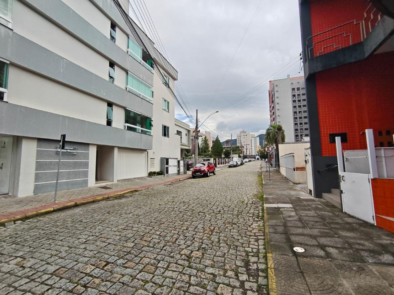 Sala Comercial para aluguel no Centro: 