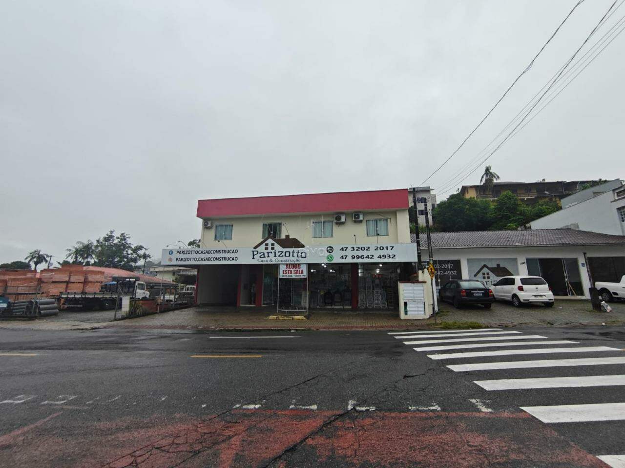 Sala Comercial para aluguel no Rau: 