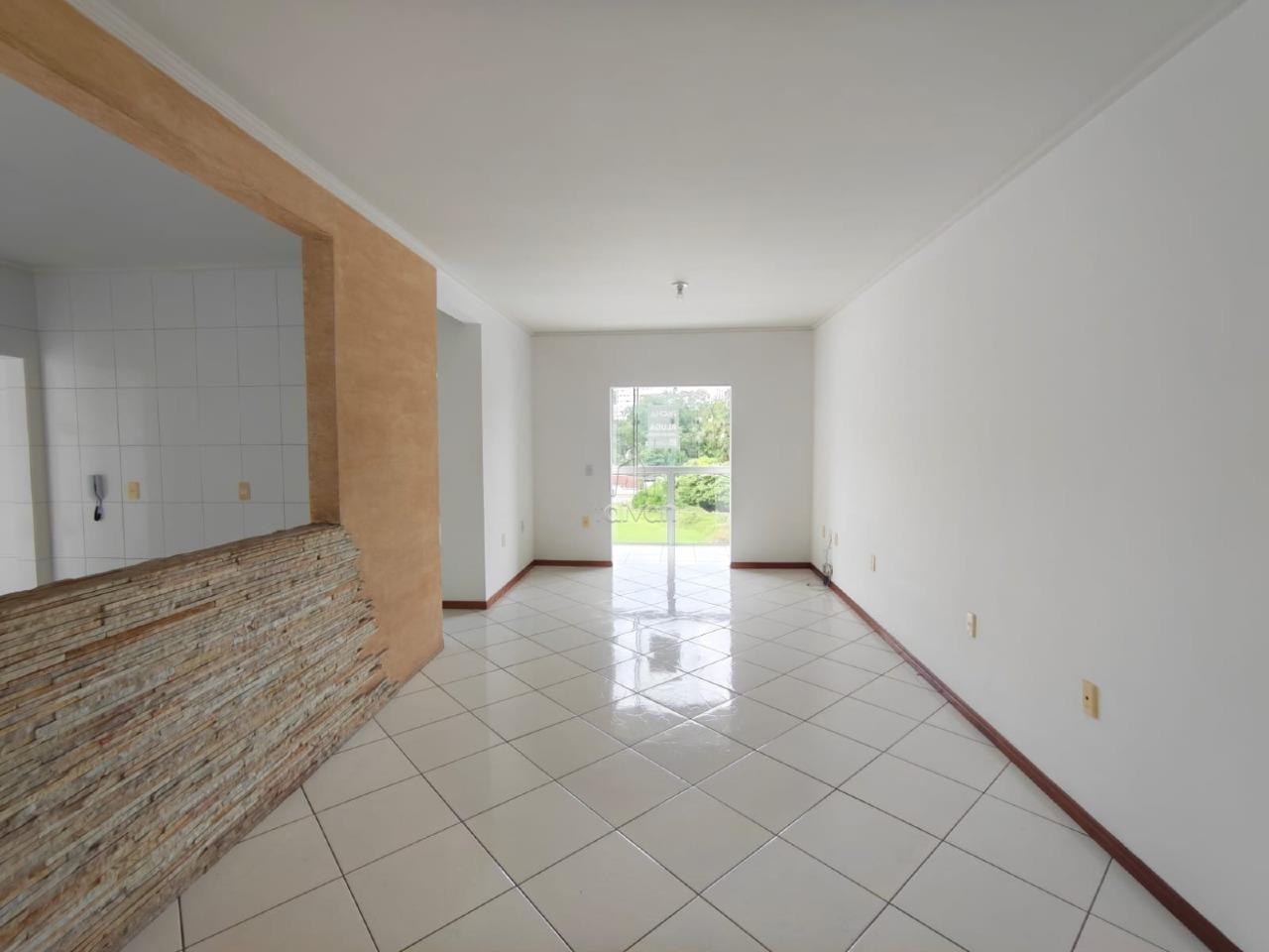 Apartamento para aluguel no Czerniewicz: 