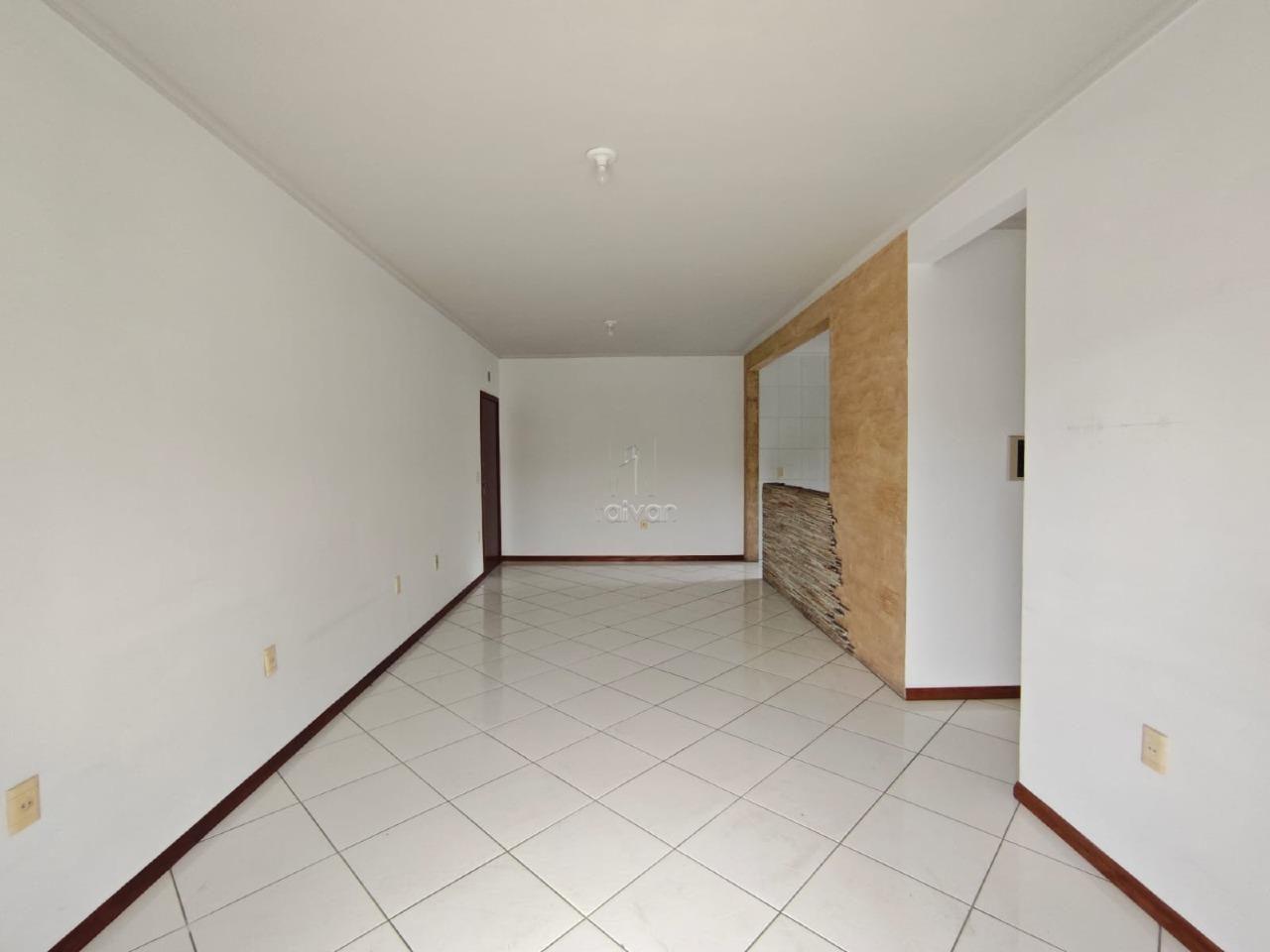 Apartamento para aluguel no Czerniewicz: 