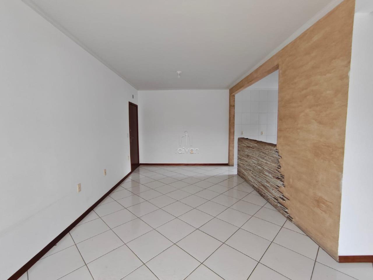 Apartamento para aluguel no Czerniewicz: 