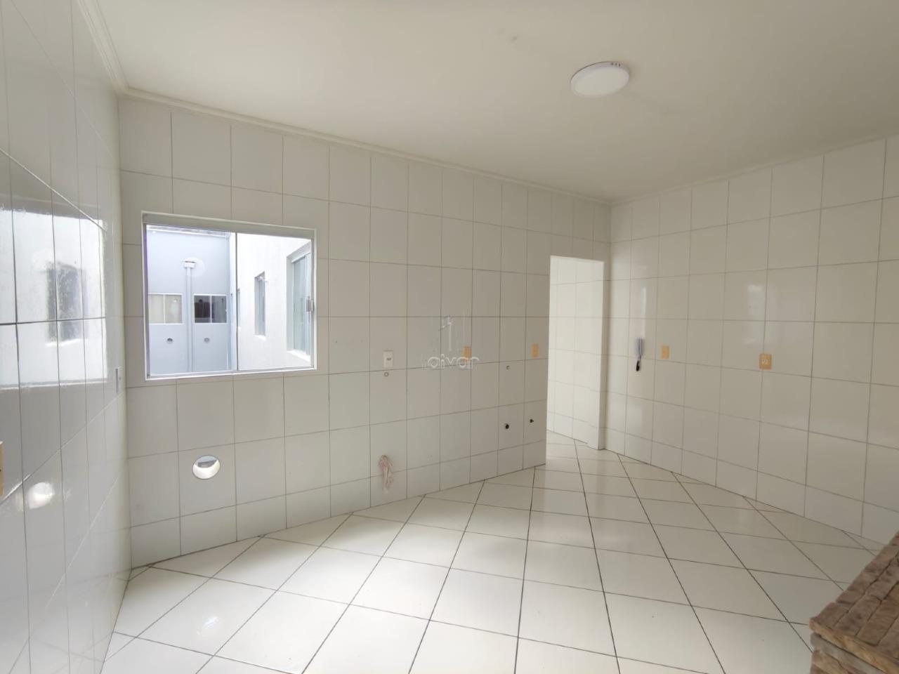 Apartamento para aluguel no Czerniewicz: 