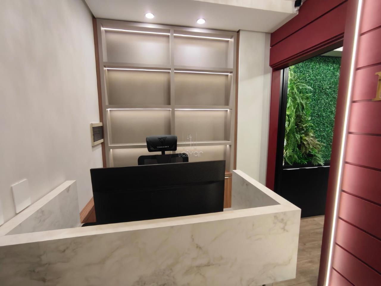 Prédio Comercial para aluguel no Centro: 