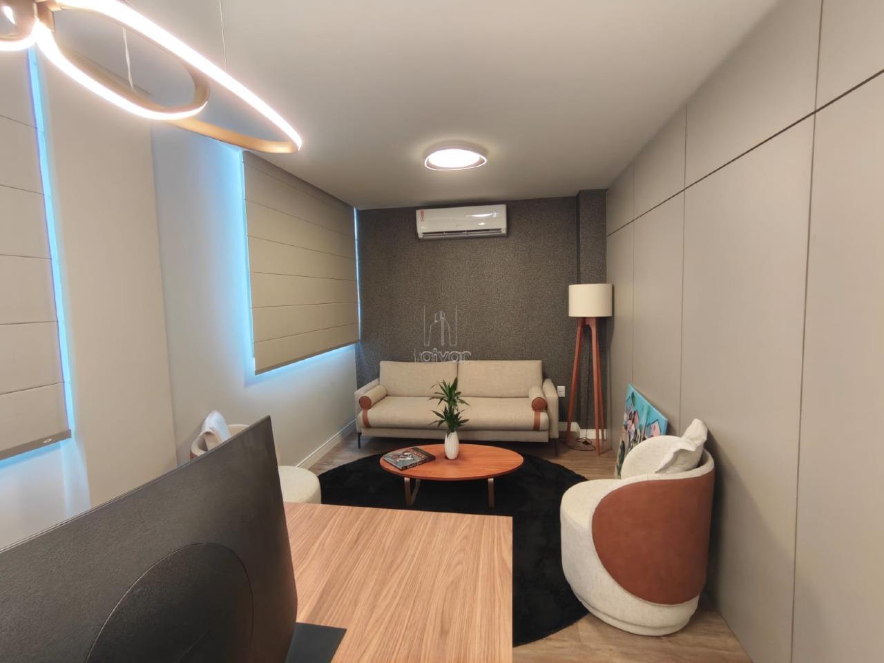 Prédio Comercial para aluguel no Centro: 