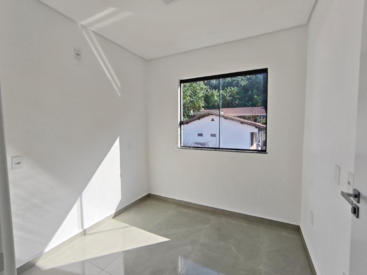 Apartamento para aluguel no Czerniewicz: 