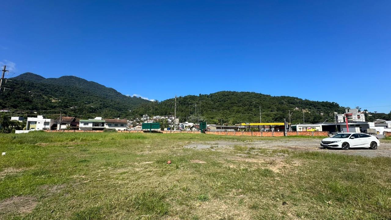 Terreno à venda no Centro: 