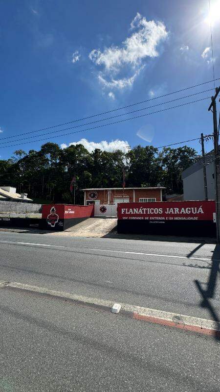 Terreno à venda no Jaraguá Esquerdo: 