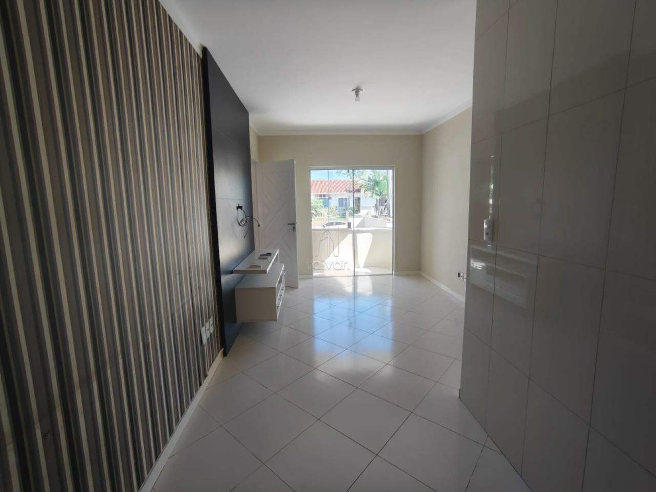 Apartamento para aluguel no Três Rios do Sul: 